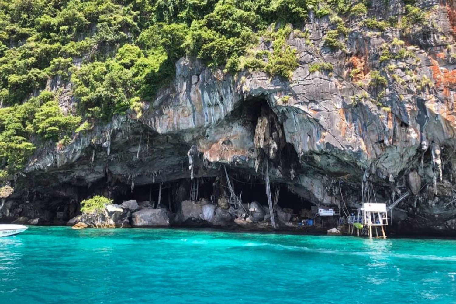 PHI PHI ISLANDS