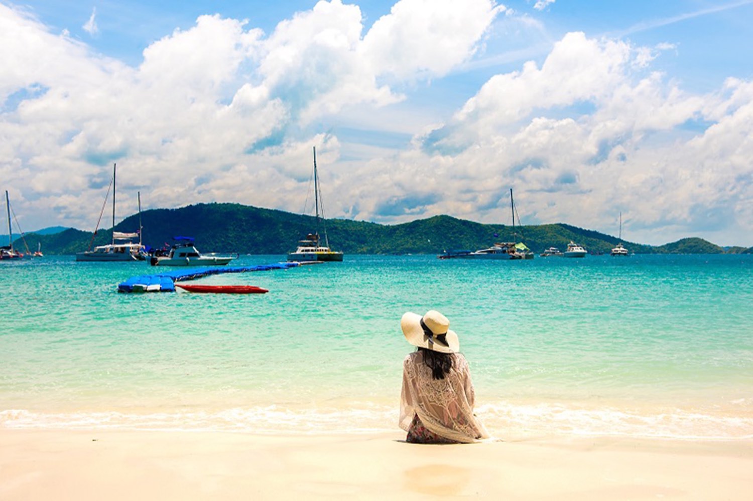 CORAL ISLAND